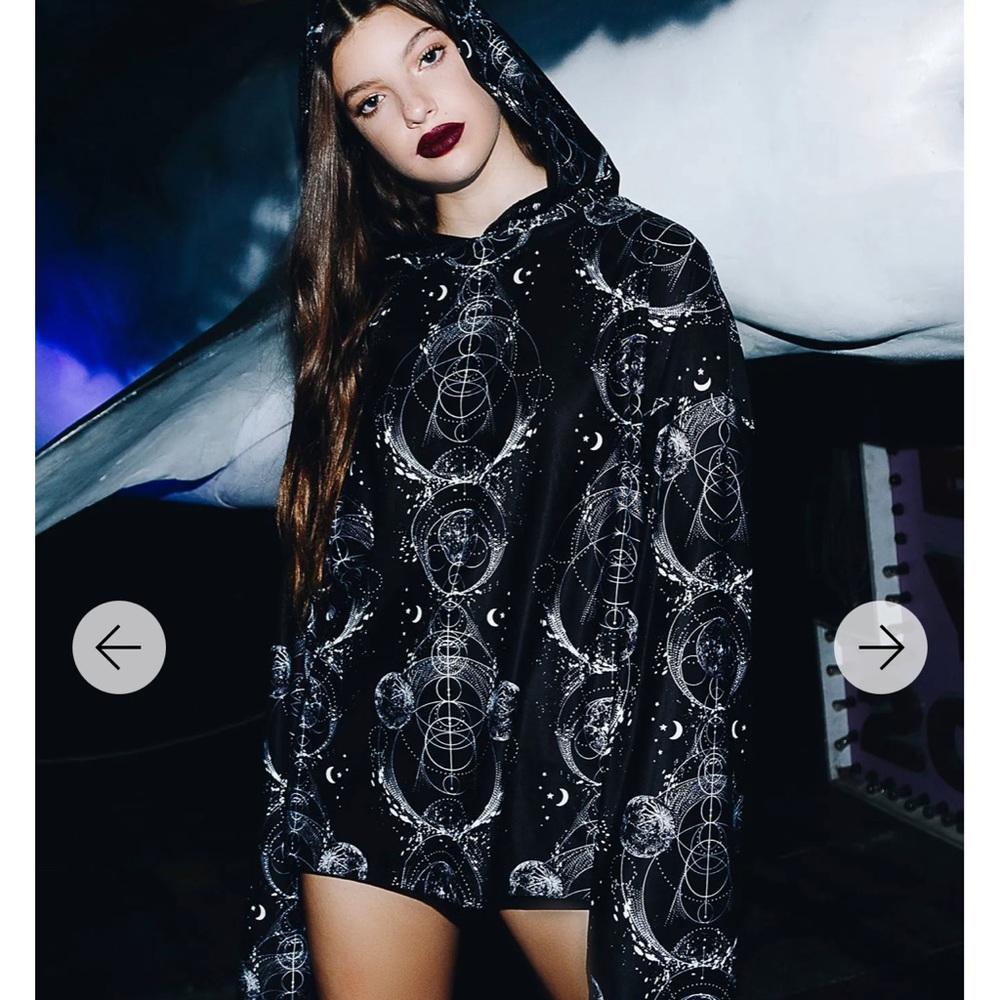 BlackMilk Clothing Sacred Orbits Giant Hoodie Size Medium